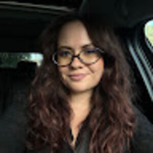 Meet your Posher, Monica